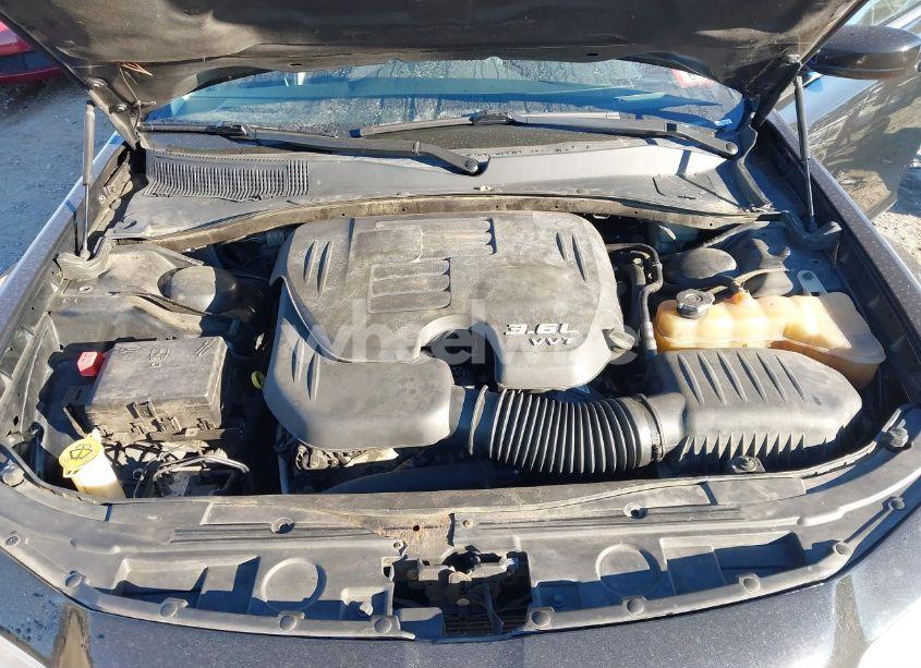 Photo 10 of 2015 Chrysler 300 LIMITED (VIN 2C3CCAAG7FH766709)