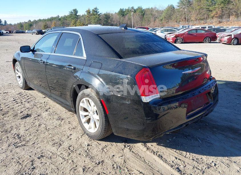 Photo 3 of 2015 Chrysler 300 LIMITED (VIN 2C3CCAAG7FH766709)