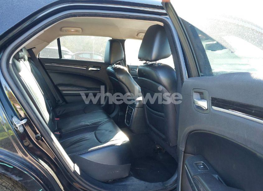 Photo 8 of 2015 Chrysler 300 LIMITED (VIN 2C3CCAAG7FH766709)