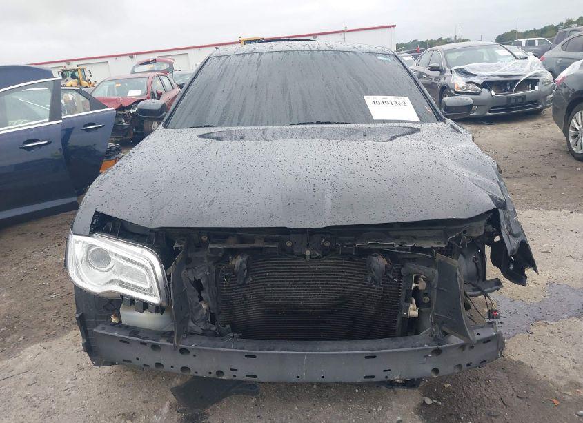 Photo 13 of 2015 Chrysler 300 LIMITED (VIN 2C3CCAAG7FH803158)