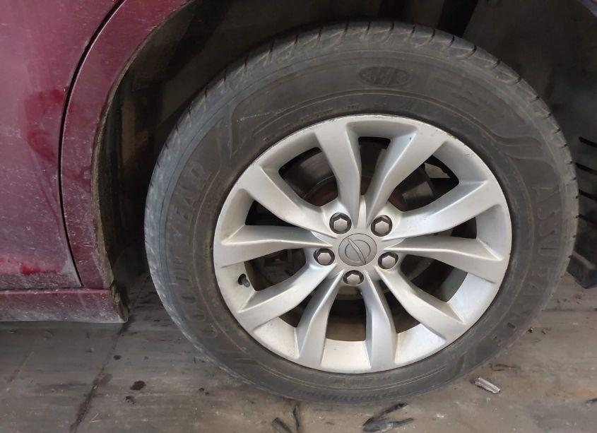 Photo 12 of 2016 Chrysler 300 LIMITED (VIN 2C3CCAAG7GH181288)