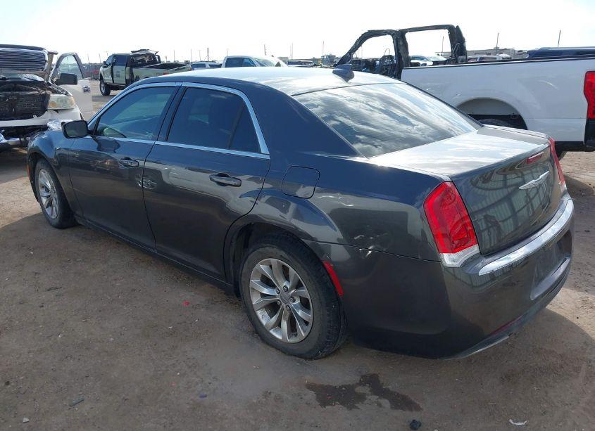 Photo 3 of 2016 Chrysler 300 LIMITED (VIN 2C3CCAAG7GH243739)