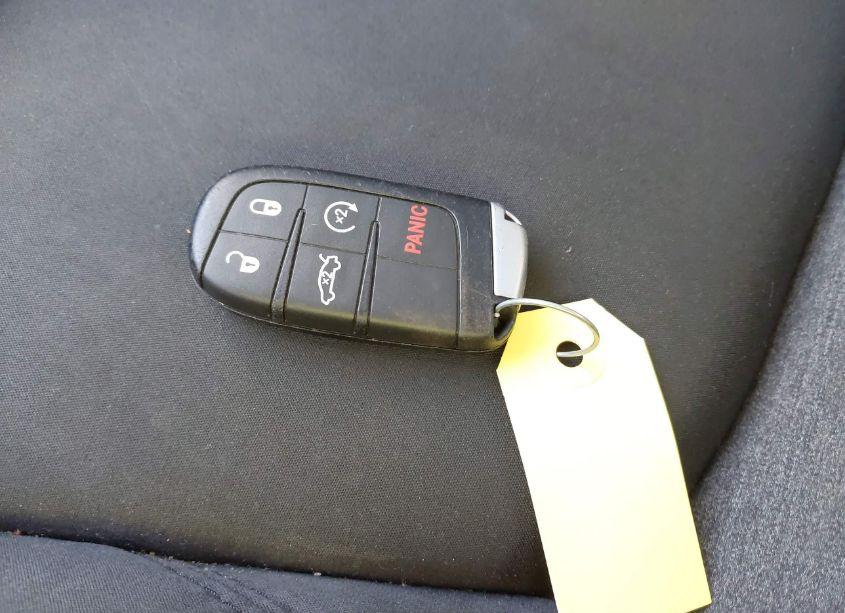 Photo 11 of 2020 Chrysler 300 TOURING (VIN 2C3CCAAG7LH181530)