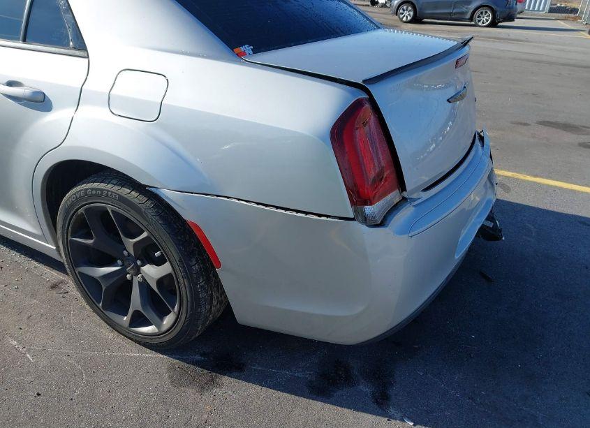 Photo 19 of 2020 Chrysler 300 TOURING (VIN 2C3CCAAG7LH181530)