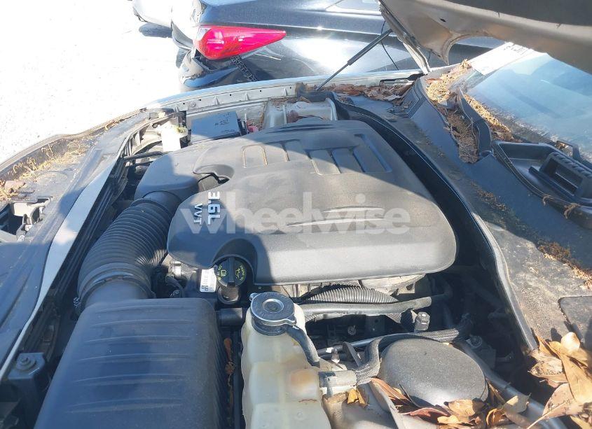 Photo 10 of 2012 Chrysler 300 (VIN 2C3CCAAG8CH261449)