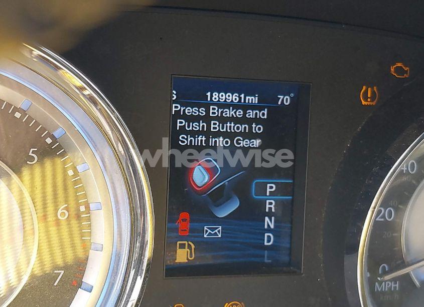 Photo 7 of 2012 Chrysler 300 (VIN 2C3CCAAG8CH261449)