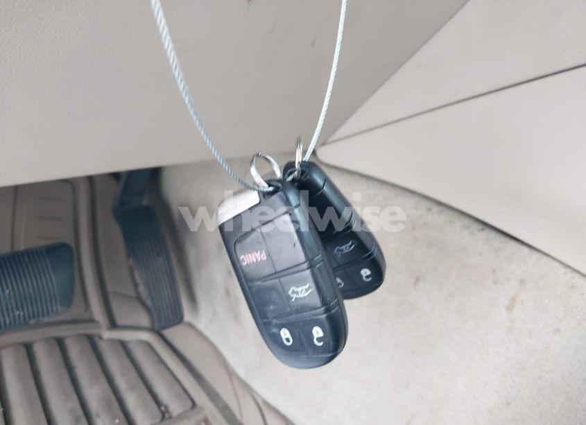 Photo 11 of 2012 Chrysler 300 (VIN 2C3CCAAG8CH273097)