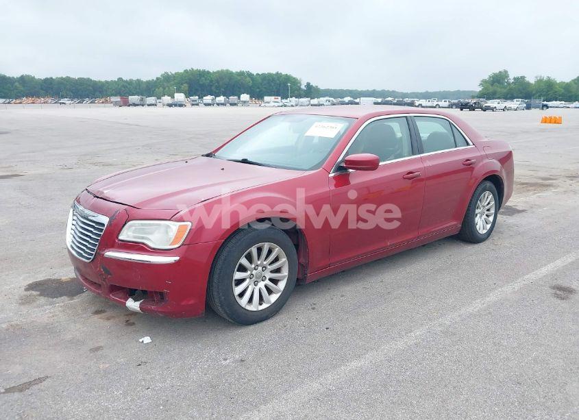 Photo 2 of 2012 Chrysler 300 (VIN 2C3CCAAG8CH273097)