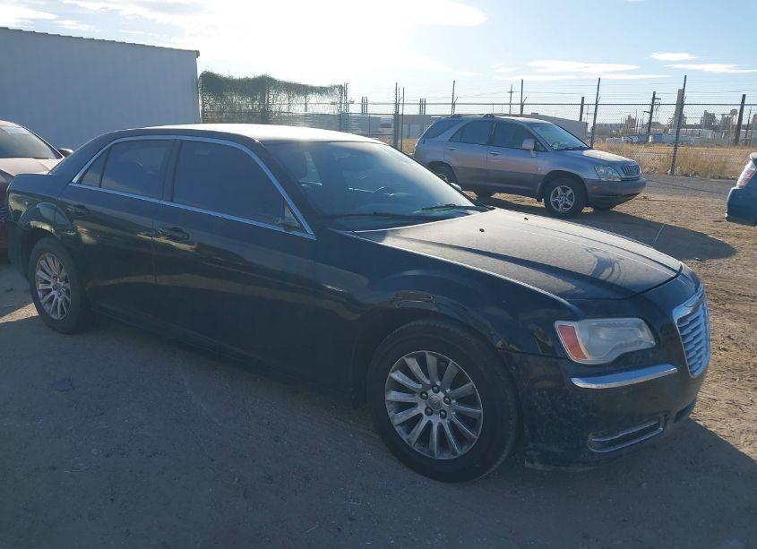 2013 Chrysler 300 MOTOWN (VIN 2C3CCAAG8DH569268) main photo