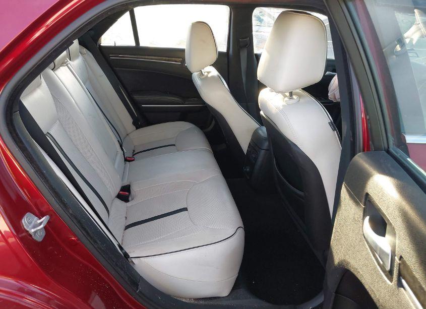 Photo 8 of 2013 Chrysler 300 MOTOWN (VIN 2C3CCAAG8DH698465)