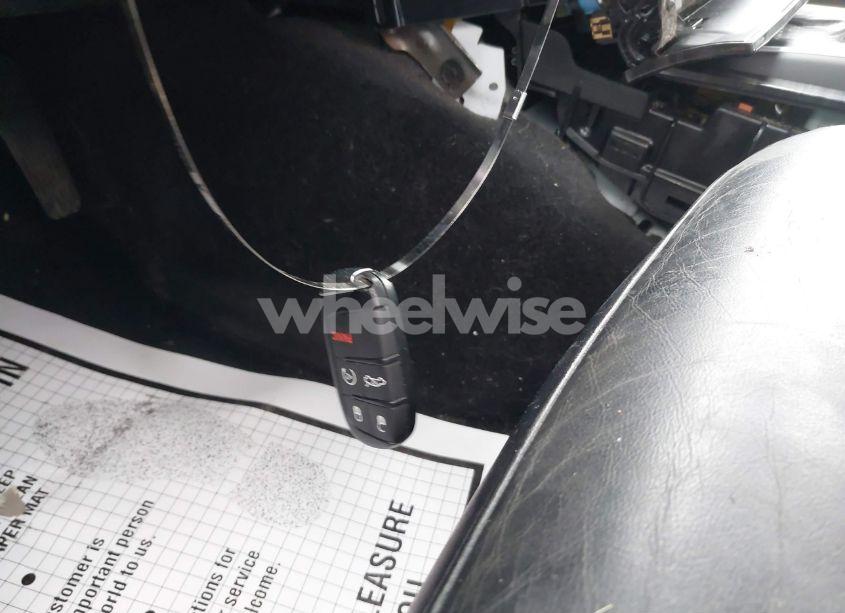 Photo 11 of 2015 Chrysler 300 LIMITED (VIN 2C3CCAAG8FH780666)