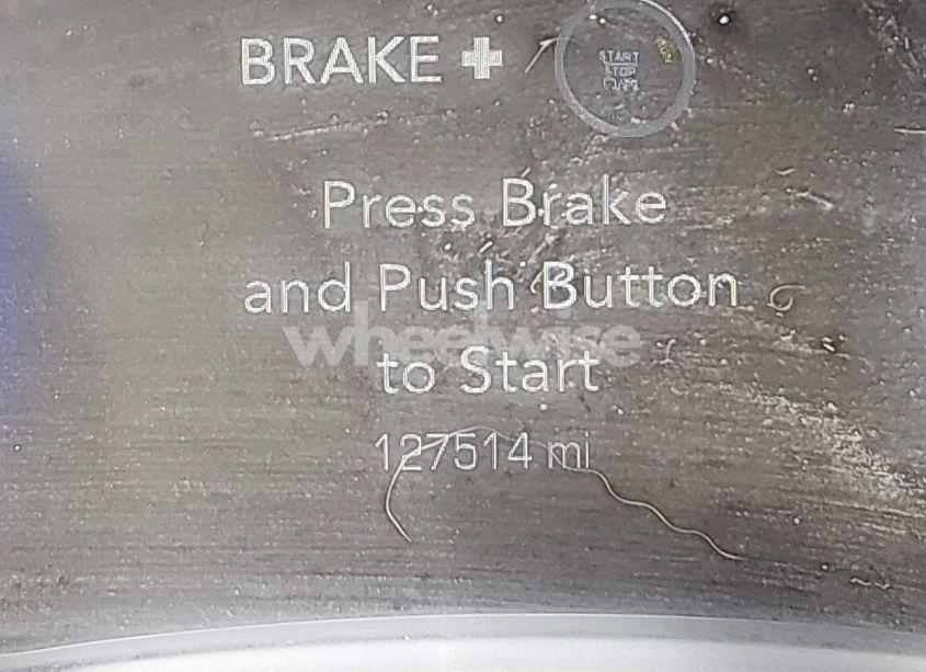 Photo 16 of 2015 Chrysler 300 LIMITED (VIN 2C3CCAAG8FH780666)