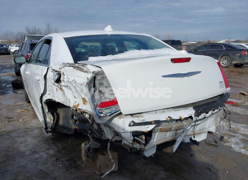 Photo 3 of 2015 Chrysler 300 LIMITED (VIN 2C3CCAAG8FH780666)