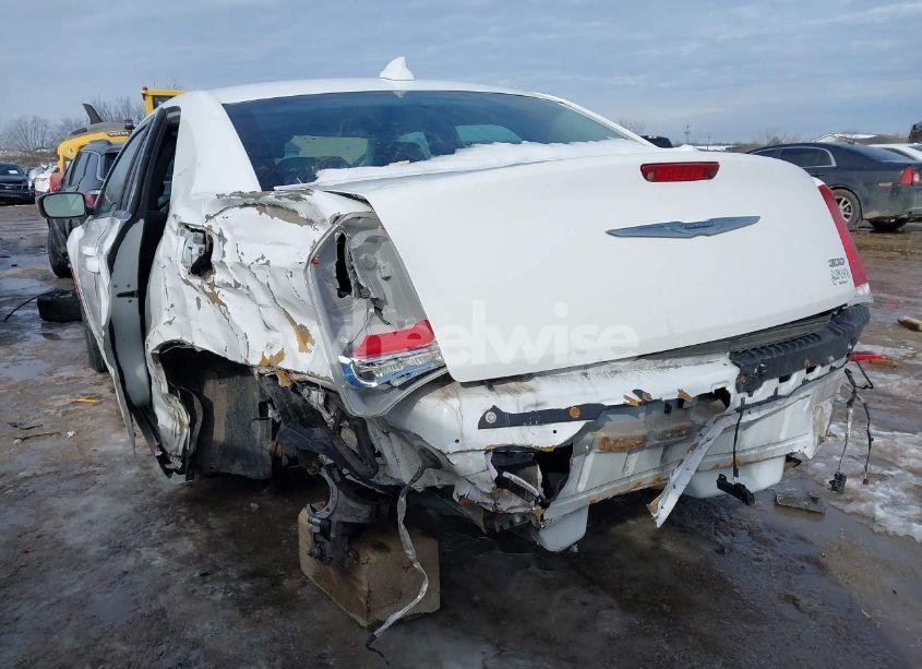 Photo 6 of 2015 Chrysler 300 LIMITED (VIN 2C3CCAAG8FH780666)