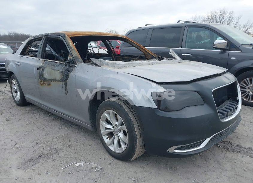 2015 Chrysler 300 LIMITED (VIN 2C3CCAAG8FH786712) main photo