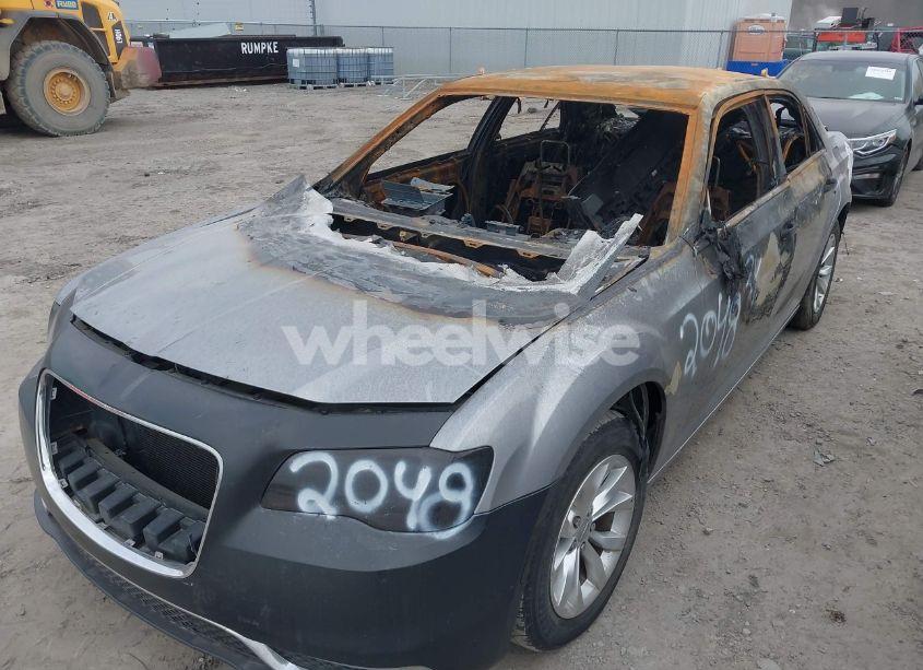 Photo 6 of 2015 Chrysler 300 LIMITED (VIN 2C3CCAAG8FH786712)