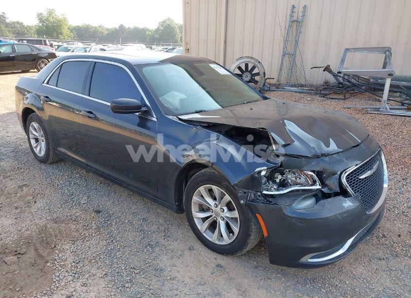 2015 Chrysler 300 LIMITED (VIN 2C3CCAAG8FH929898) main photo