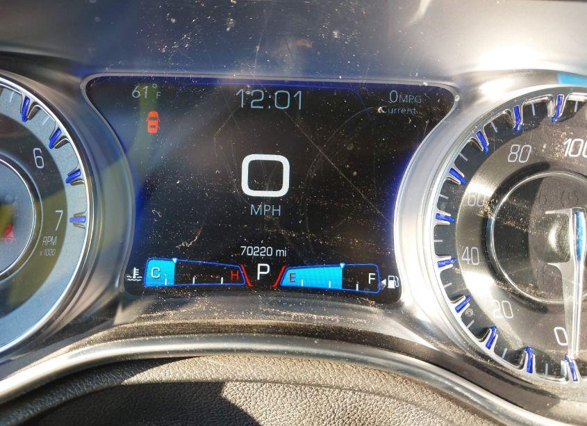 Photo 7 of 2016 Chrysler 300 LIMITED (VIN 2C3CCAAG8GH252871)