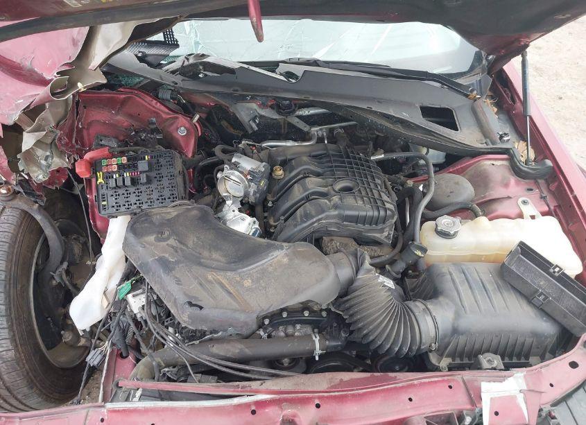 Photo 10 of 2019 Chrysler 300 TOURING (VIN 2C3CCAAG8KH628896)