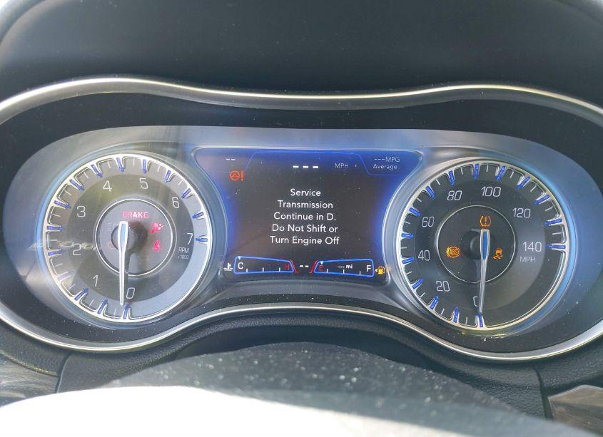 Photo 7 of 2019 Chrysler 300 TOURING (VIN 2C3CCAAG8KH758113)