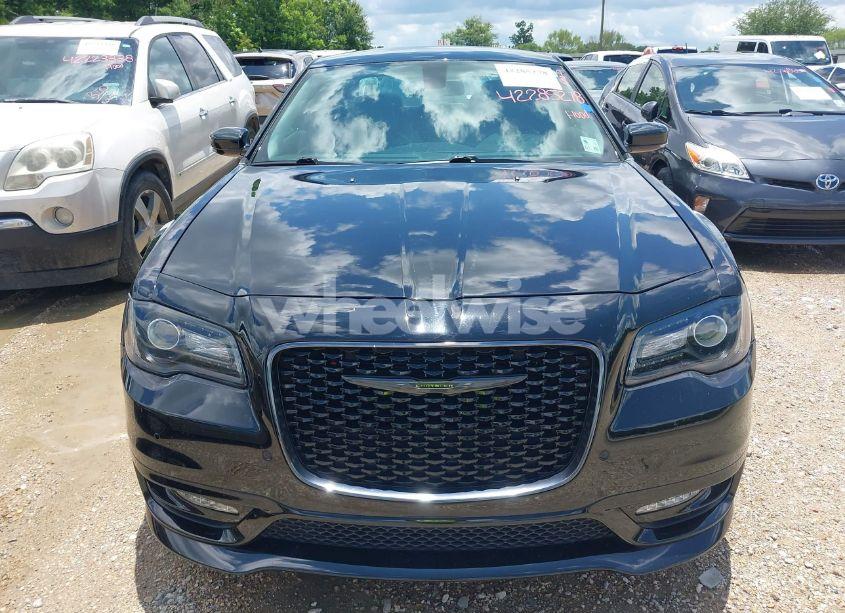 Photo 12 of 2021 Chrysler 300 TOURING L (VIN 2C3CCAAG8MH661593)