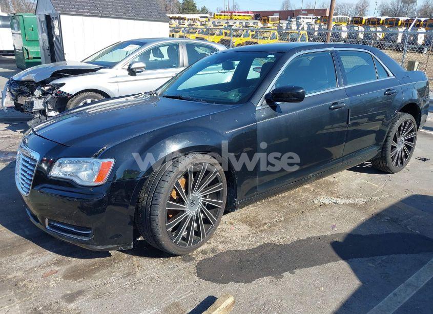 Photo 2 of 2012 Chrysler 300 (VIN 2C3CCAAG9CH127081)