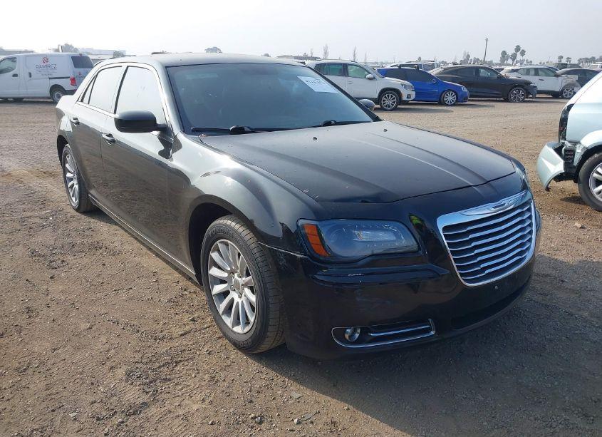 2013 Chrysler 300 MOTOWN (VIN 2C3CCAAG9DH657200) main photo