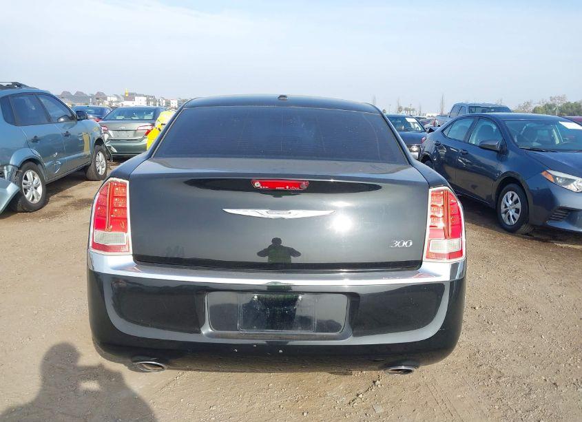 Photo 16 of 2013 Chrysler 300 MOTOWN (VIN 2C3CCAAG9DH657200)