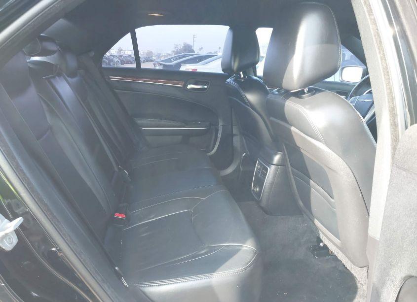 Photo 8 of 2013 Chrysler 300 MOTOWN (VIN 2C3CCAAG9DH657200)