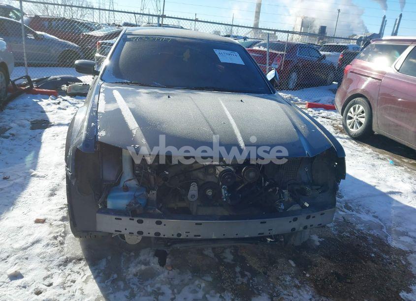 Photo 13 of 2014 Chrysler 300 (VIN 2C3CCAAG9EH212778)
