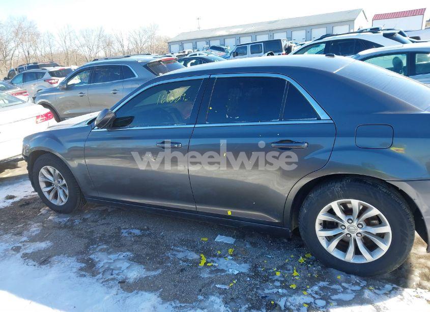 Photo 15 of 2014 Chrysler 300 (VIN 2C3CCAAG9EH212778)