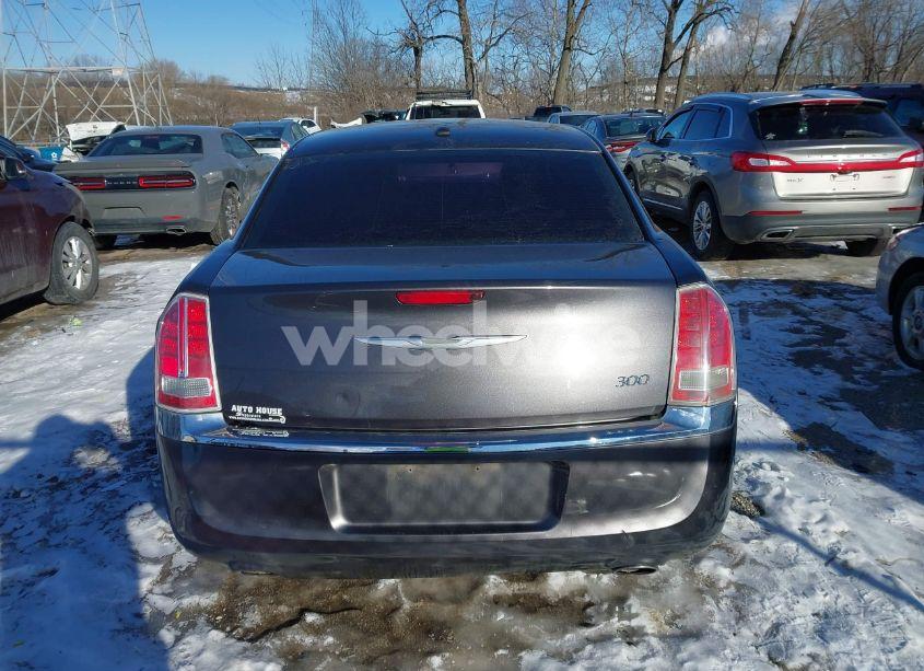Photo 17 of 2014 Chrysler 300 (VIN 2C3CCAAG9EH212778)