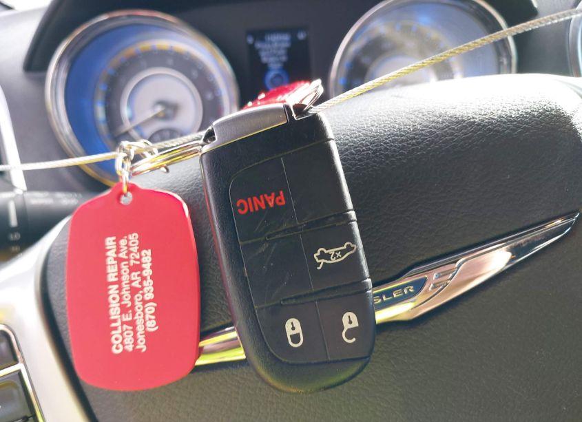 Photo 11 of 2014 Chrysler 300 (VIN 2C3CCAAG9EH239902)