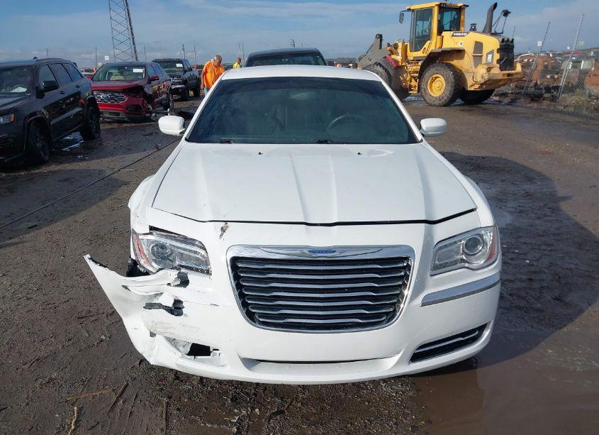 Photo 12 of 2014 Chrysler 300 (VIN 2C3CCAAG9EH239902)