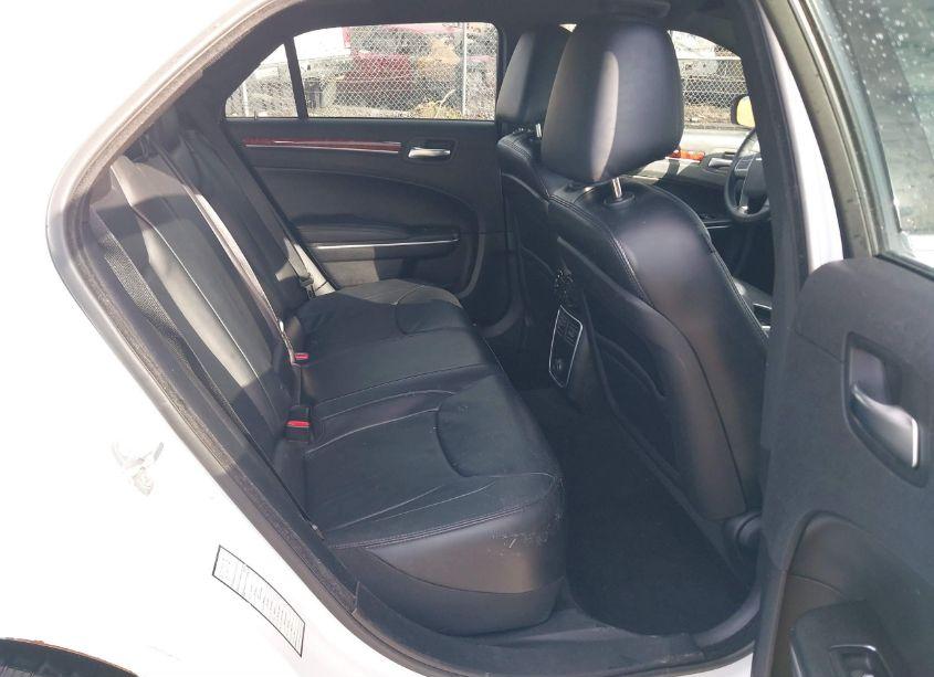 Photo 8 of 2014 Chrysler 300 (VIN 2C3CCAAG9EH239902)