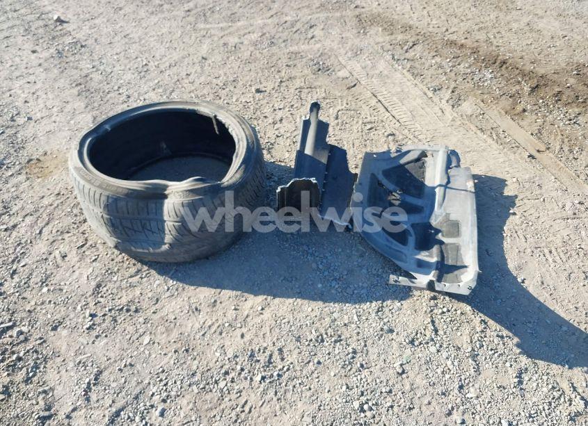 Photo 12 of 2015 Chrysler 300 LIMITED (VIN 2C3CCAAG9FH828983)