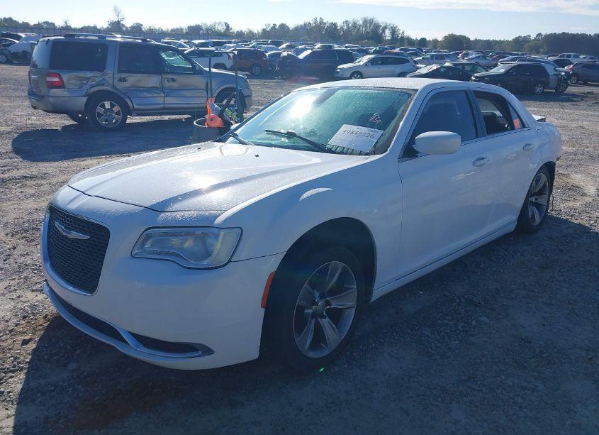 Photo 2 of 2015 Chrysler 300 LIMITED (VIN 2C3CCAAG9FH830510)