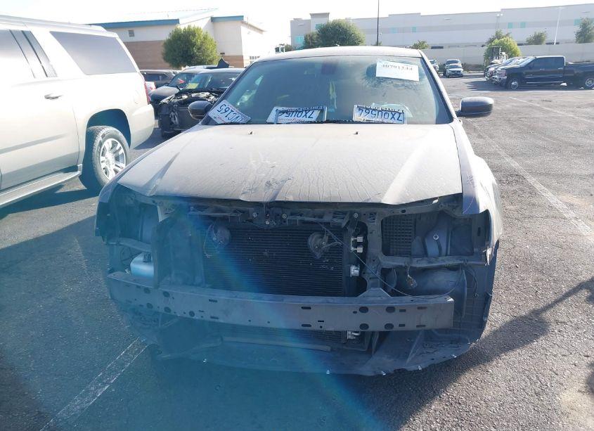 Photo 6 of 2015 Chrysler 300 LIMITED (VIN 2C3CCAAG9FH931370)