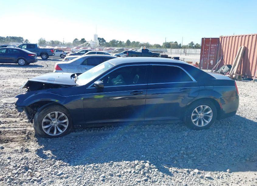 Photo 14 of 2016 Chrysler 300 LIMITED (VIN 2C3CCAAG9GH106351)