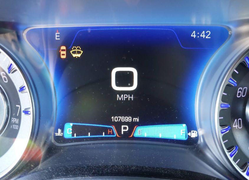 Photo 15 of 2019 Chrysler 300 TOURING (VIN 2C3CCAAG9KH610228)