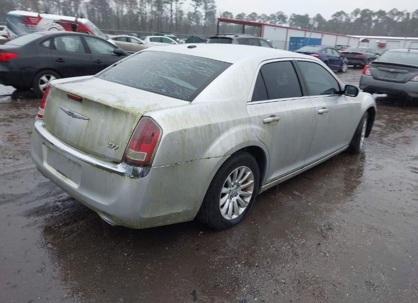Photo 4 of 2012 Chrysler 300 (VIN 2C3CCAAGXCH220045)