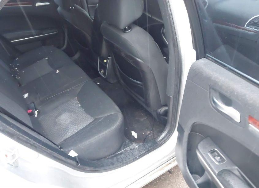 Photo 8 of 2012 Chrysler 300 (VIN 2C3CCAAGXCH220045)