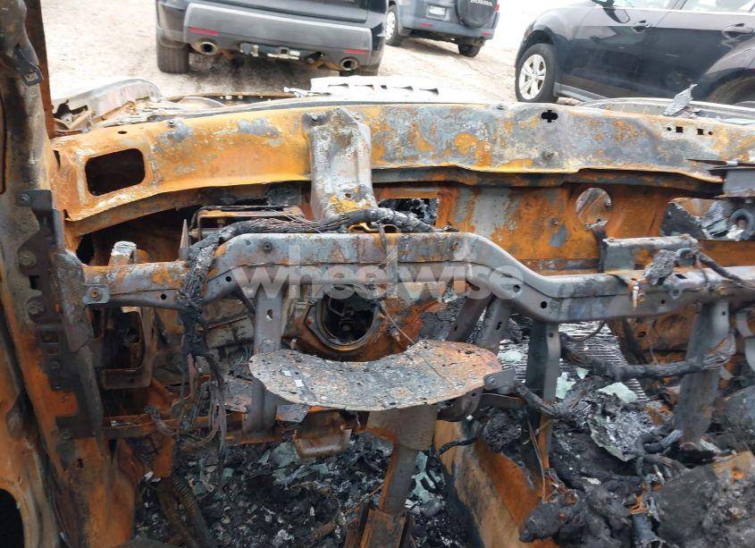 Photo 7 of 2013 Chrysler 300 MOTOWN (VIN 2C3CCAAGXDH558059)