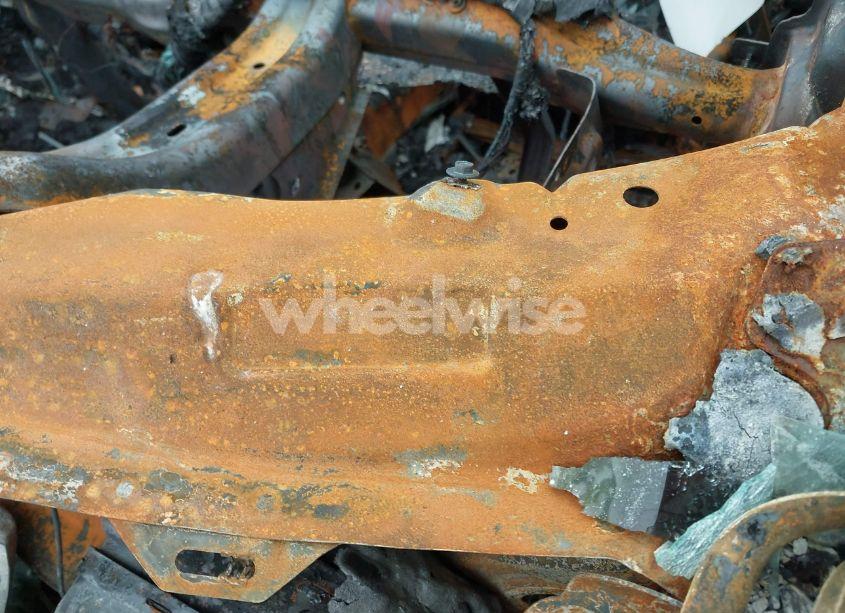 Photo 9 of 2013 Chrysler 300 MOTOWN (VIN 2C3CCAAGXDH558059)