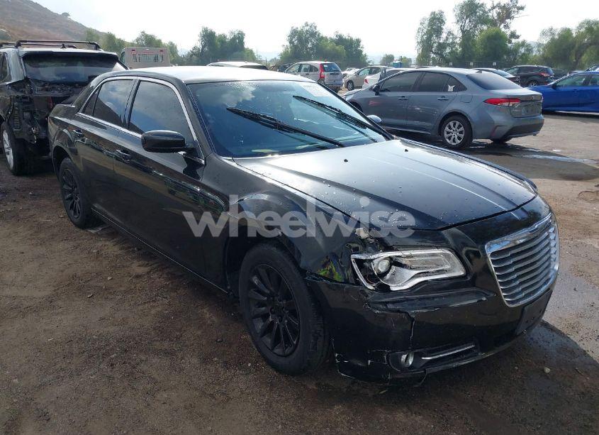2013 Chrysler 300 MOTOWN (VIN 2C3CCAAGXDH574858) main photo