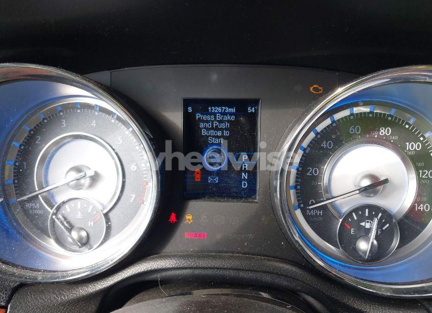 Photo 7 of 2013 Chrysler 300 MOTOWN (VIN 2C3CCAAGXDH574858)