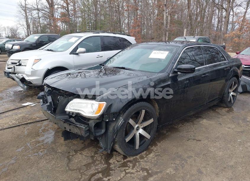Photo 2 of 2014 Chrysler 300 (VIN 2C3CCAAGXEH260998)