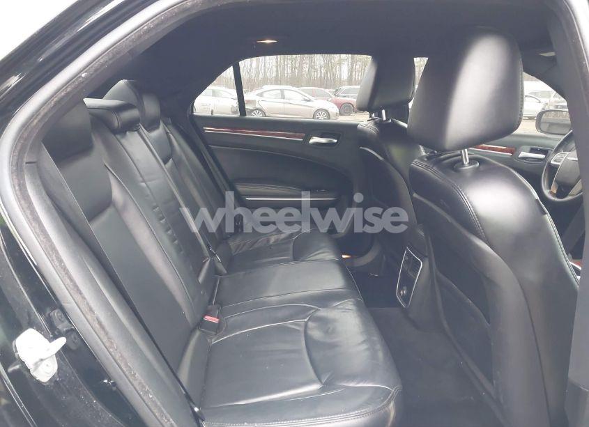 Photo 8 of 2014 Chrysler 300 (VIN 2C3CCAAGXEH260998)