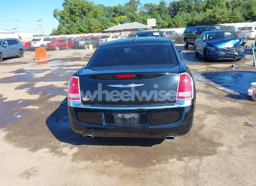 Photo 16 of 2014 Chrysler 300 (VIN 2C3CCAAGXEH286727)