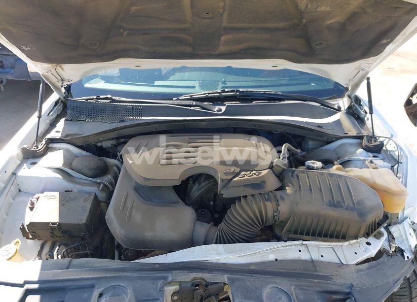 Photo 10 of 2014 Chrysler 300 (VIN 2C3CCAAGXEH346862)